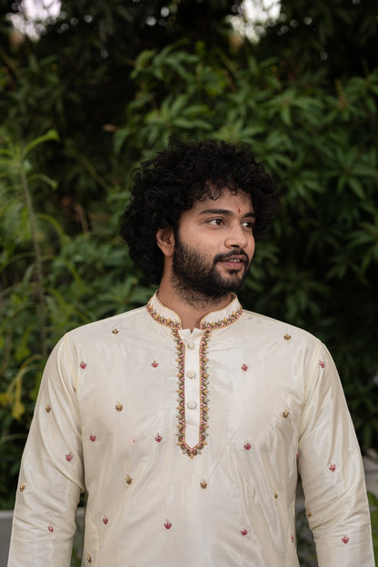 Classic Hand Embroidery Designer Pattu Kurta and Dhoti Set by Hilo Design