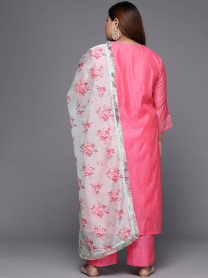 Sztori Plus Size Ethnic Yoke Design Regular Chanderi Silk Kurta & Trousers With Dupatta