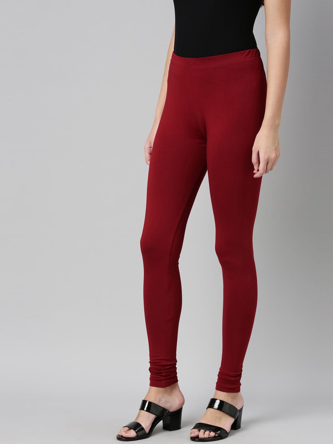 Souchii Maroon Solid Churidar-Length Leggings