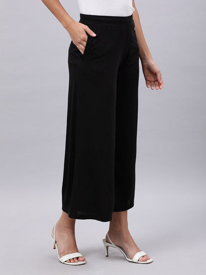 Souchii Women Black Liva Solid Palazzos