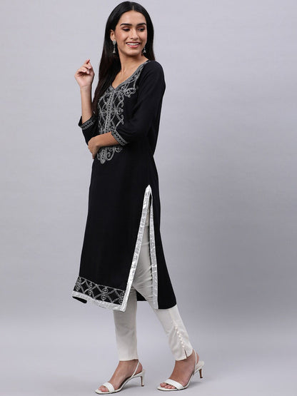 Souchii Black Ethnic Motifs Yoke Design Thread Work Grandeur & Majestic Artwork Kurta