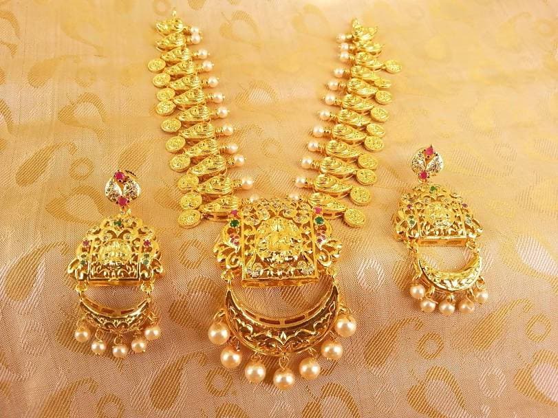 Multicolor Gold-Polished Lakshmi Kasu Necklace Set