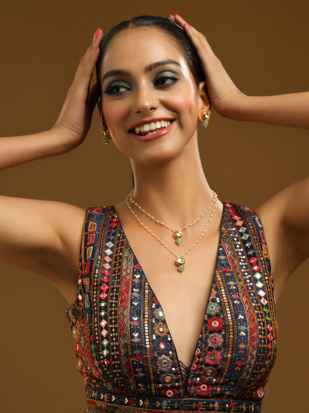 Ruby Raang Green Aventurine & Kundan Necklace with Studs