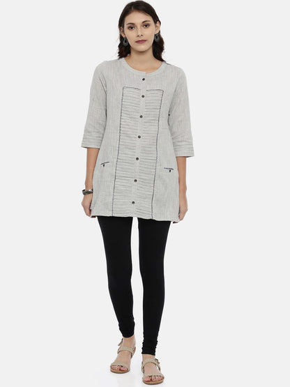 Souchii Black Solid Slim-Fit Churidar-Length Leggings
