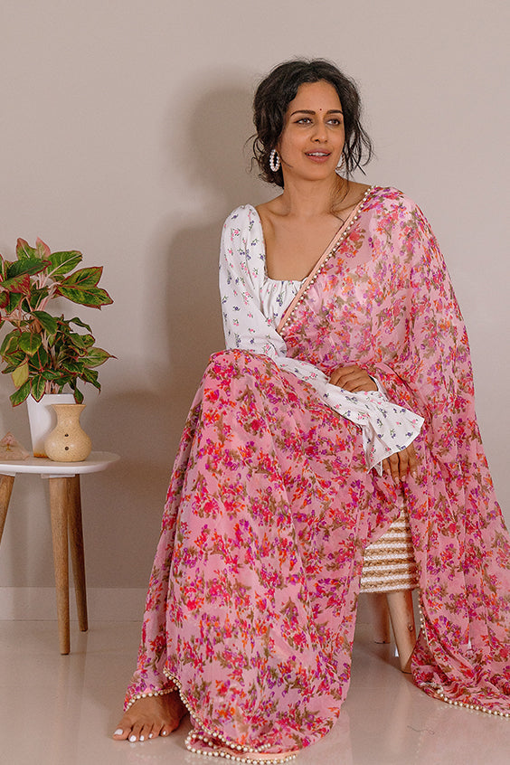 Tikhi Imli Pink Printed Saree