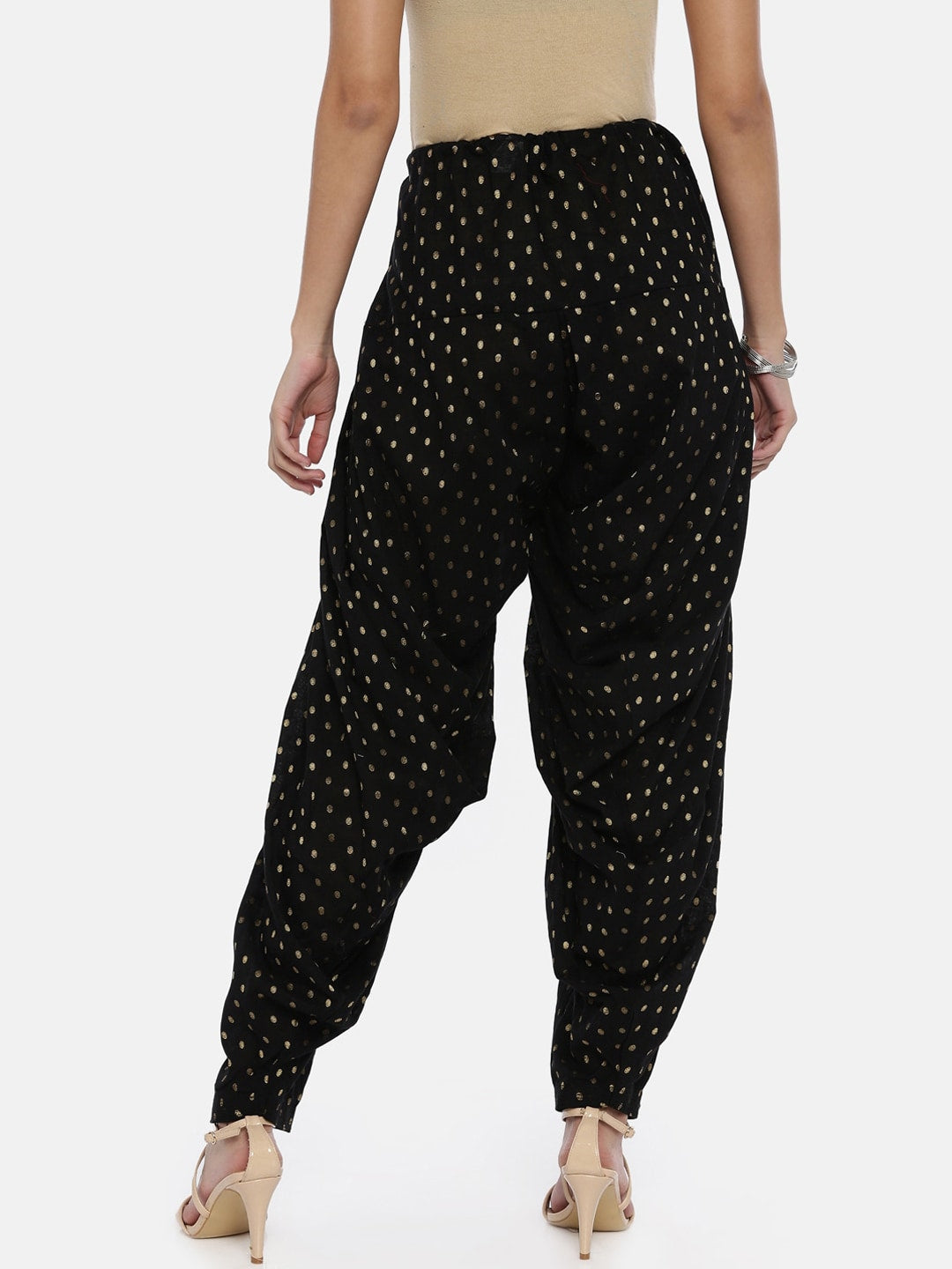 Souchii Black Woven Design Patiala