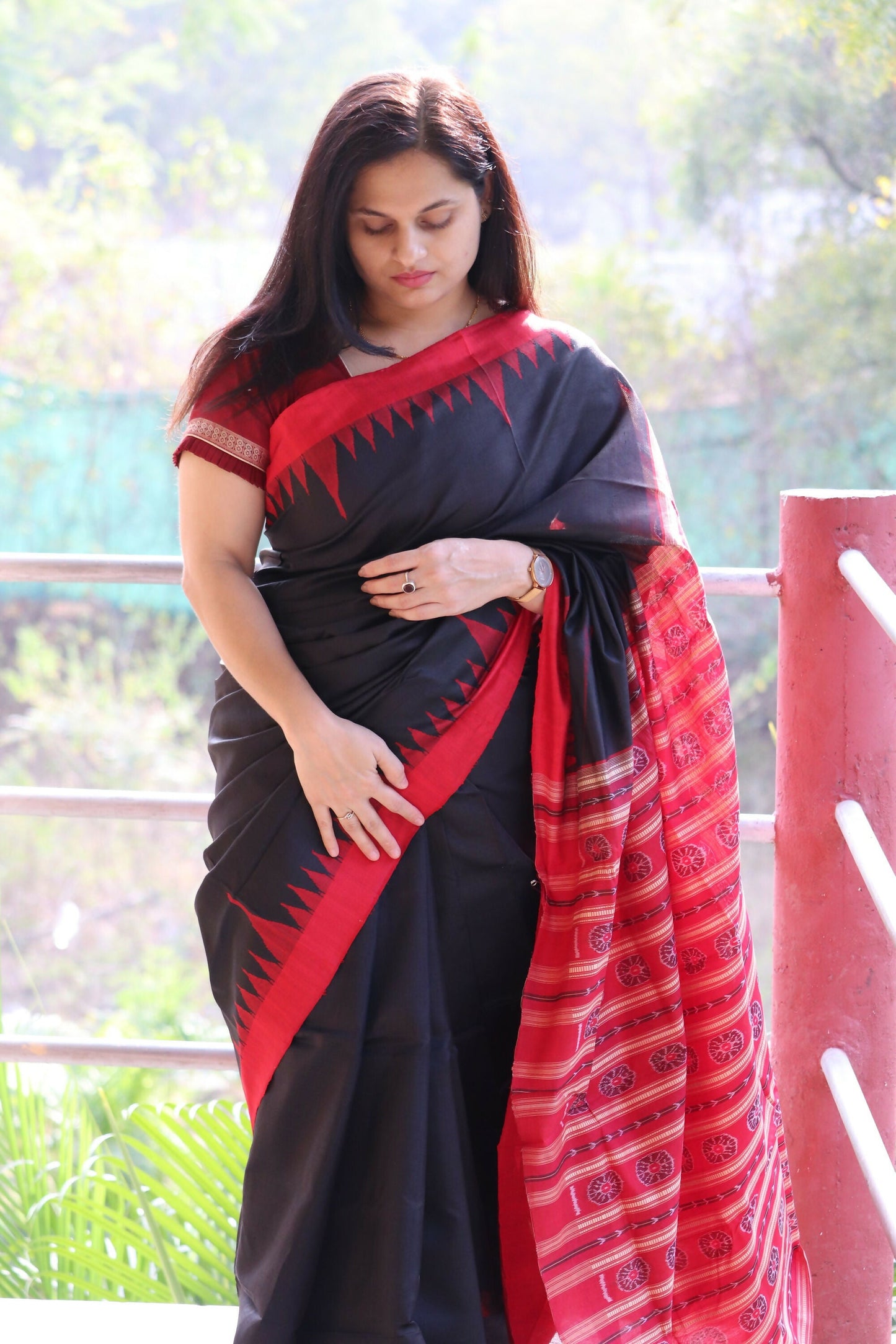 Earthyweaves Shyama Sambalpuri Tussar Silk Saree