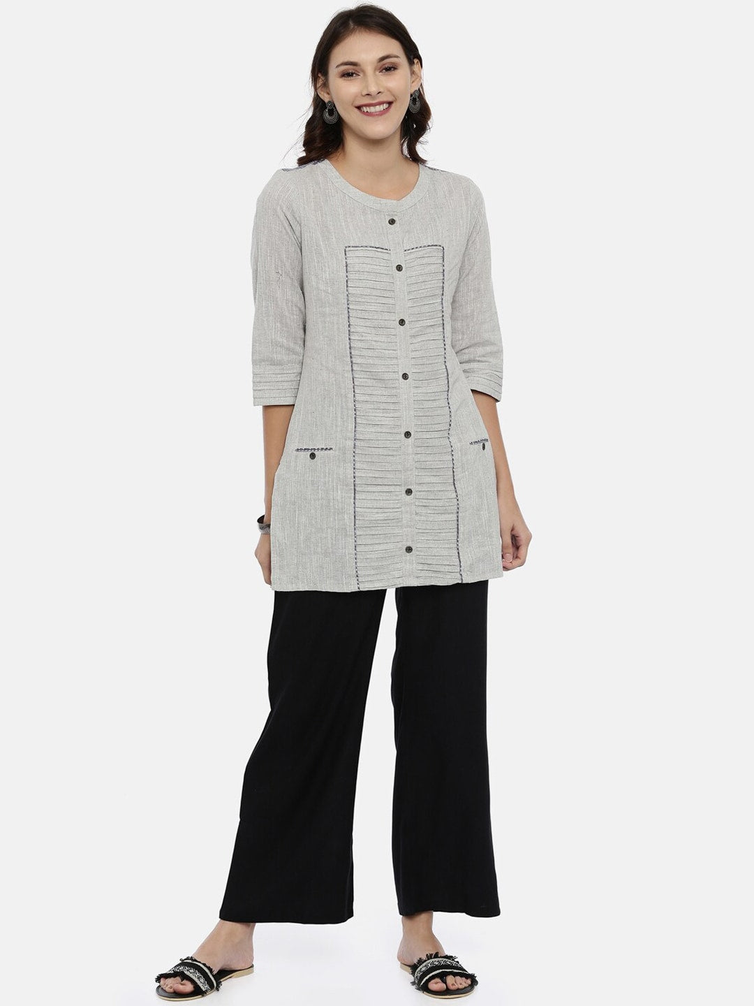 Souchii Black Solid Flared Palazzos