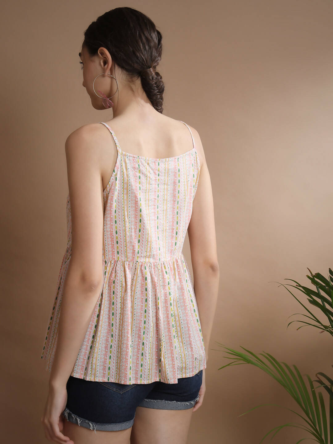 Myshka Women's Multi Printed Sweetheart Neck Top