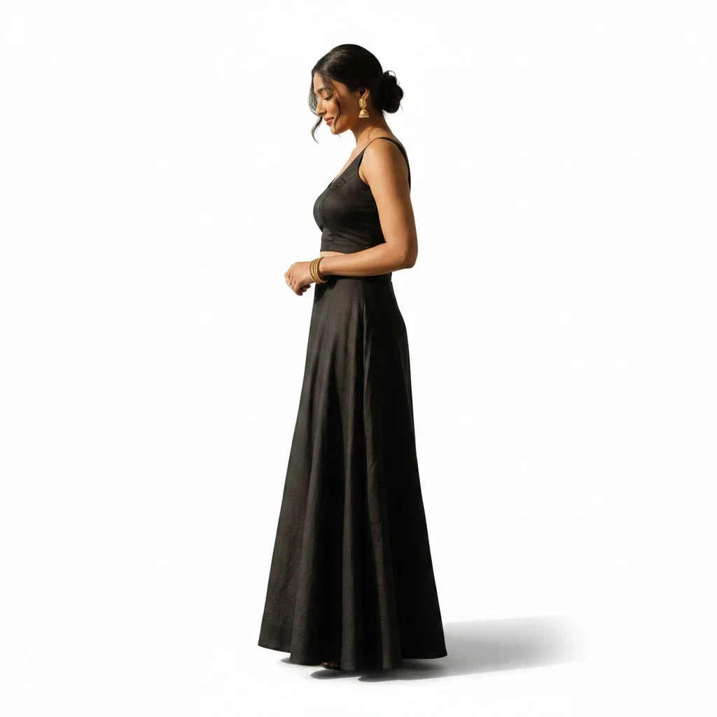 Satin silk sleeveless blouse : Black
