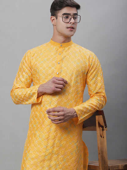 Sojanya Geometric Embroidered Thread Work Cotton Silk Kurta