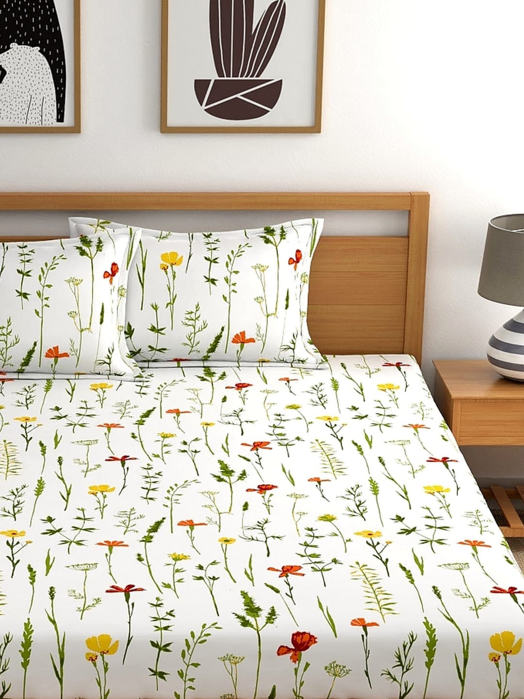 Home Ecstasy White & Green Printed 140 TC Cotton Double Queen Bedsheet With 2 Pillow Covers
