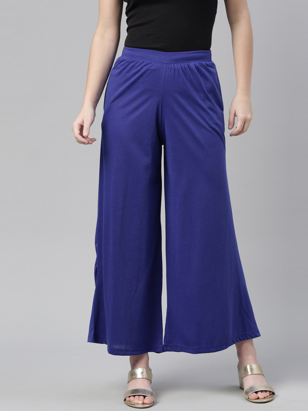 Souchii Women Navy Blue Knitted Palazzos
