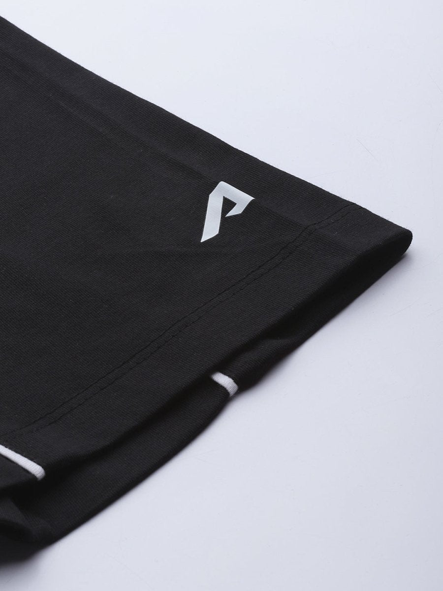 Alcis Men Black Solid Slim Fit Gym T-shirt