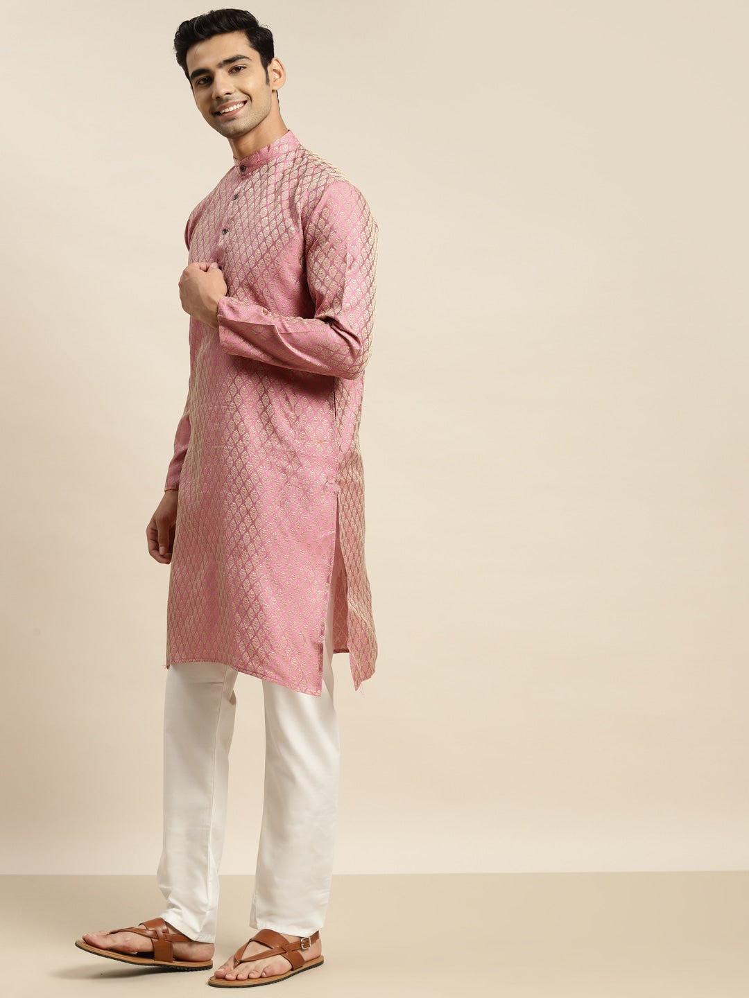 Sojanya Men Pink Ethnic Motifs Kurta with Churidar & Nehru Jacket