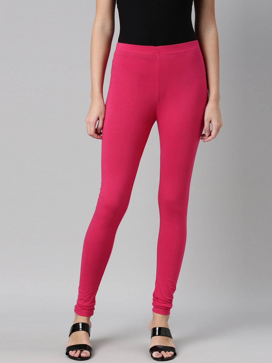 Souchii Magenta Pink Solid Churidar-Length Slim-Fit Leggings