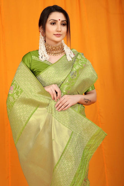 Jyoti Fashion Women's Green Kanjivaram Silk Zari Woven Saree with Blouse