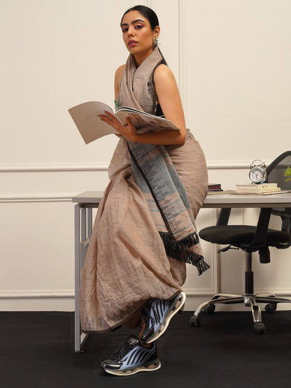 Tikhi Imli Brown Printed Woven Design Saree