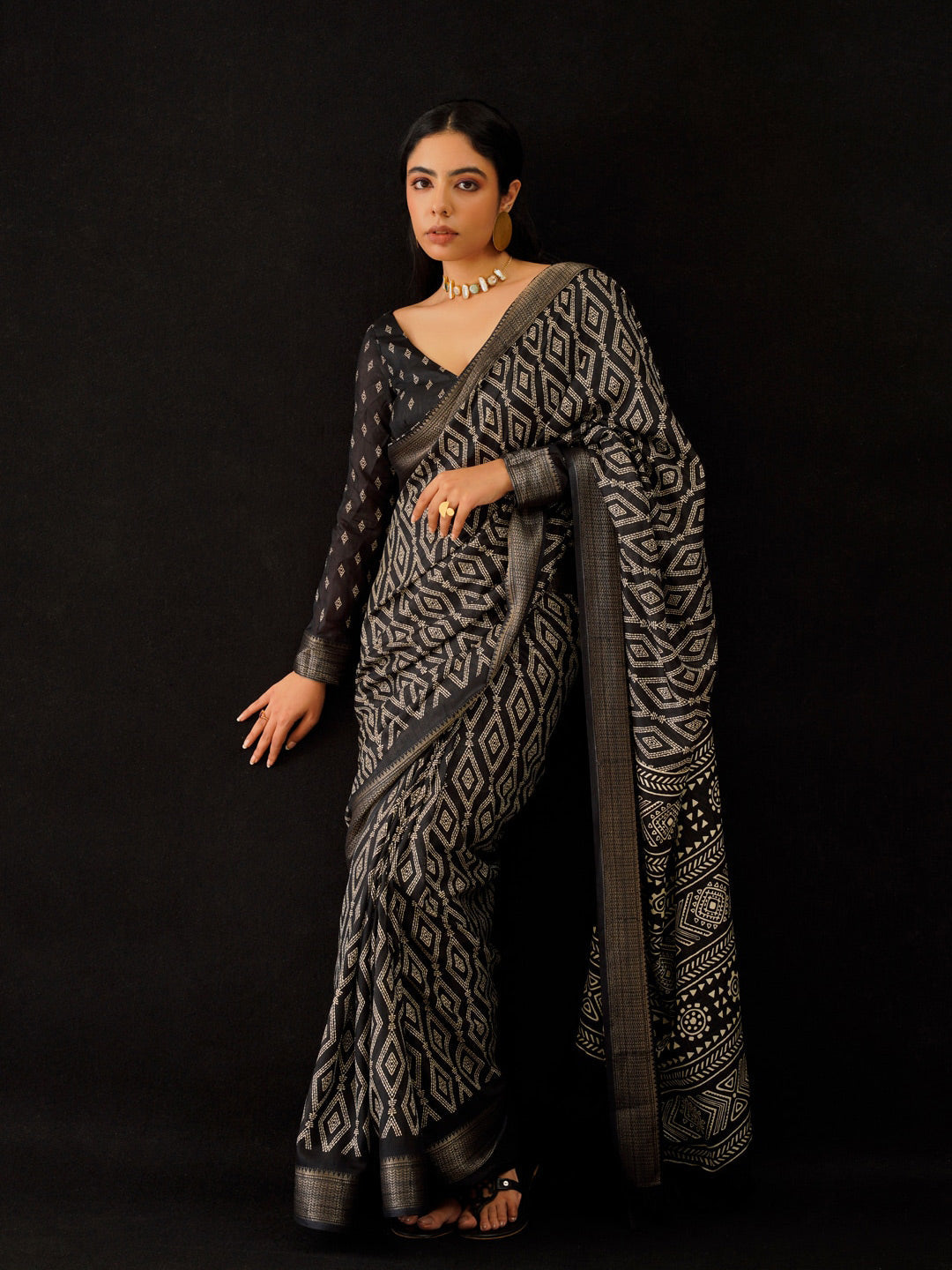 Tikhi Imli Black & Gold Geometric Printed Ready To Wear Saree