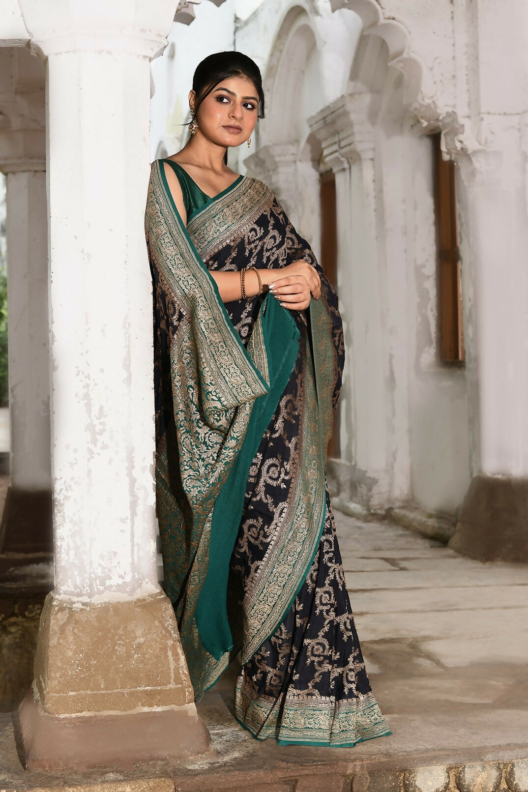 Joban Fashion Navy Blue Crepe Chiffon Pure Handloom Banarasi Silk Saree