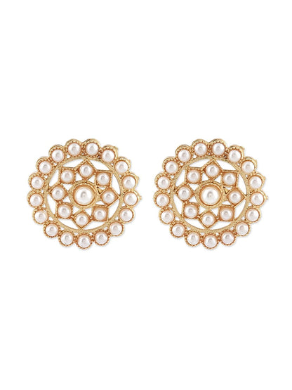 Gold-Polished Alloy Round Brooch Pearl Long Haar Necklace Set - The Pari