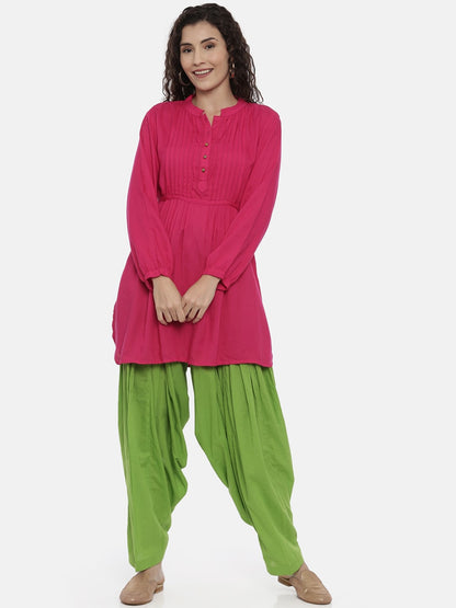 Souchii Lime Green Solid Loose-Fit Patiala