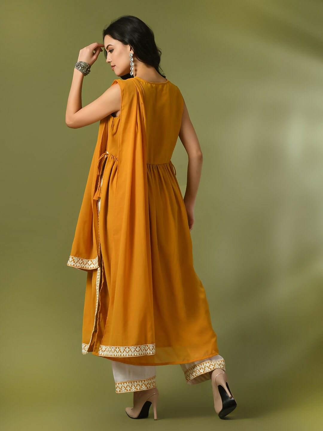 Myshka Women's Yellow Solid Georgette Anarkali Party Kurta Set With Dupatta