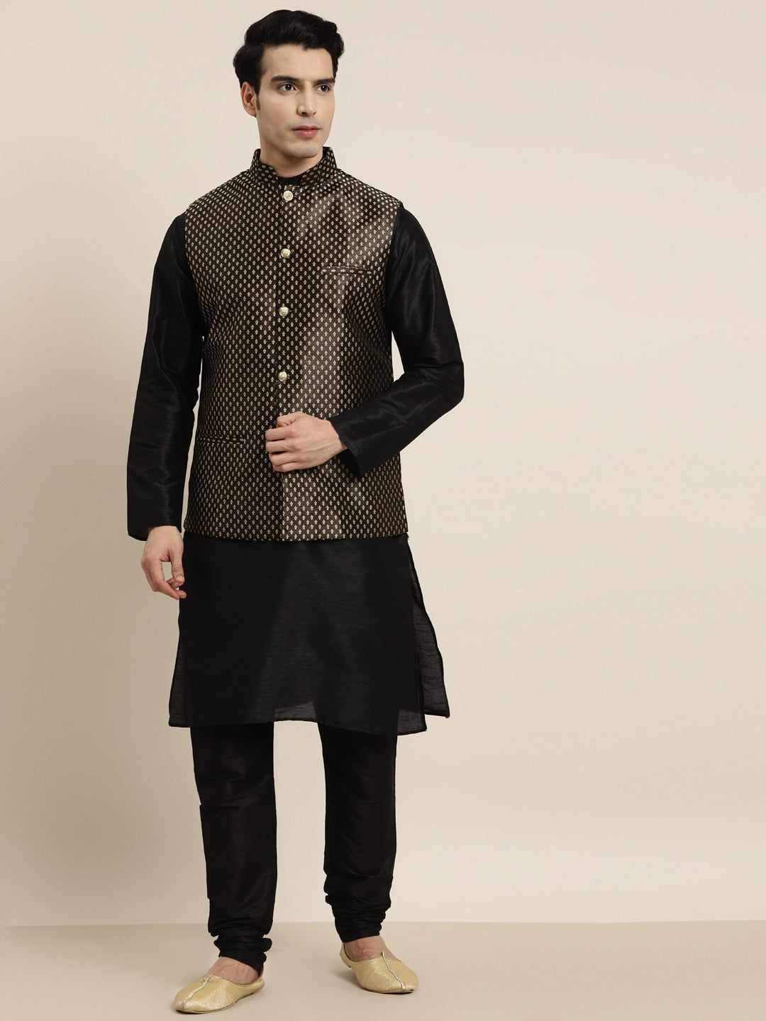 Sojanya Men Black Solid Kurta with Churidar & Nehru Jacket