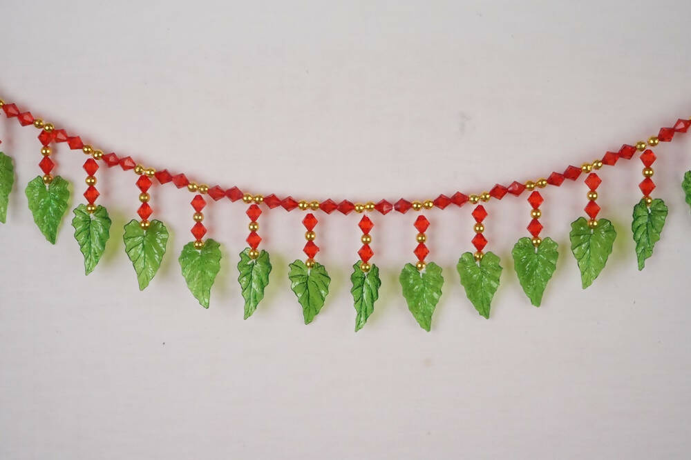 Kundan HandiKrafts Green Leaf Red Beats Thoranna