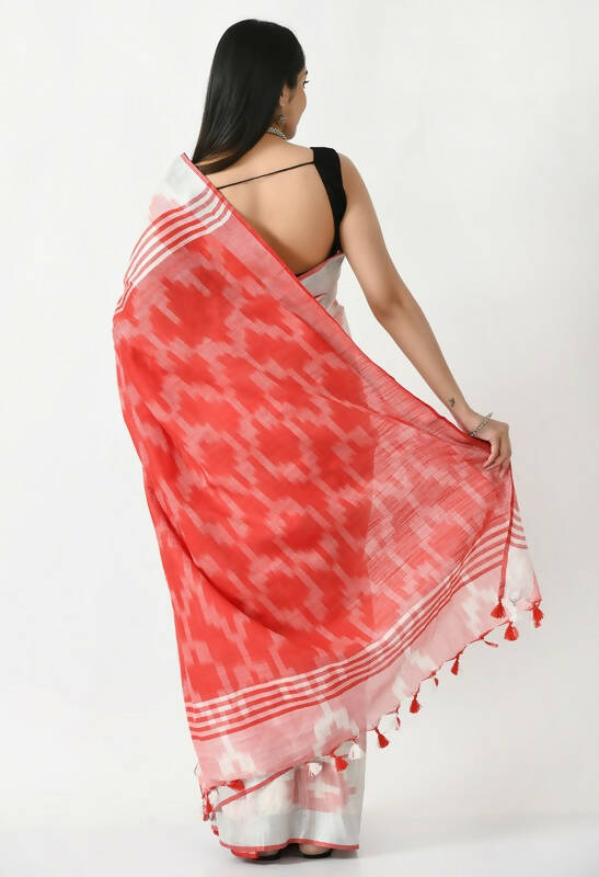 Mominos Fashion Moeza White & Red Bhagalpuri Handloom Ikat Pure Cotton Saree with unstitched Blouse piece