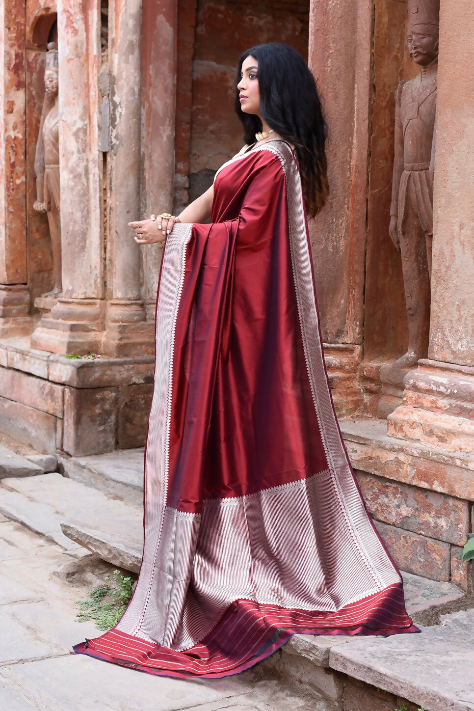 Joban Fashion Maroon Red Colour Banarasi Katan Pure Handloom Banarasi Silk Saree