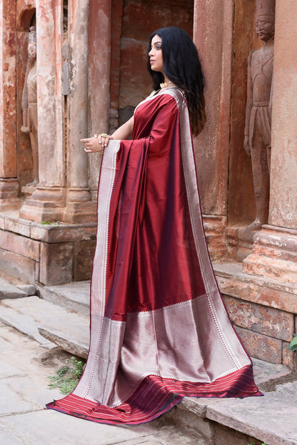 Joban Fashion Maroon Red Colour Banarasi Katan Pure Handloom Banarasi Silk Saree