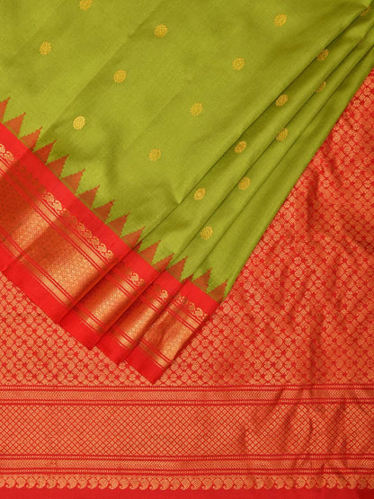 Green and Red Gadwal Silk Handloom Saree with Mango Pallu Design - Global Threads