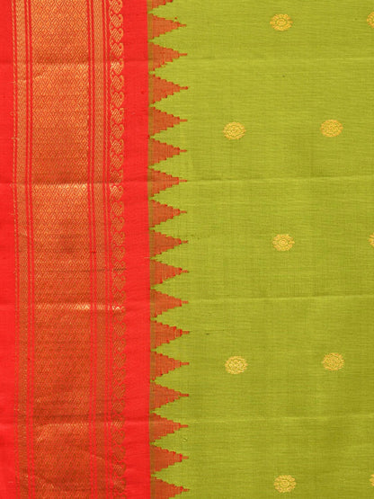 Green and Red Gadwal Silk Handloom Saree with Mango Pallu Design - Global Threads