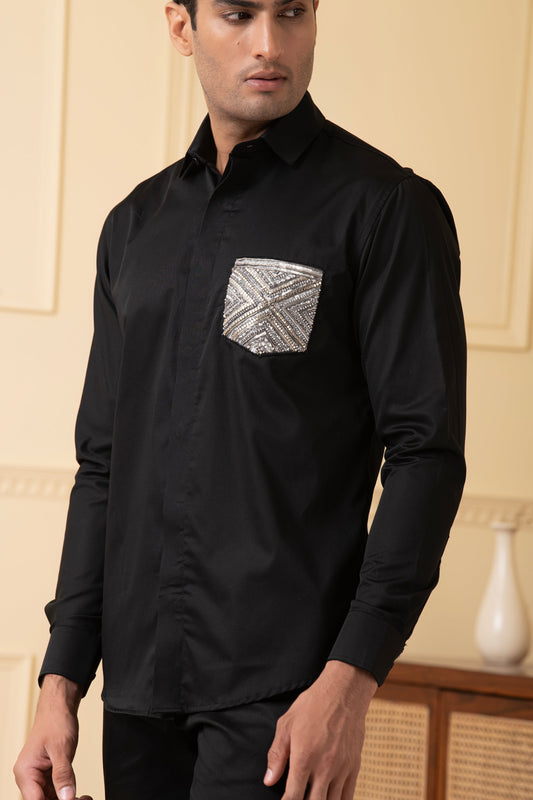 Pocket Embroidery Shirt by Hilo Design