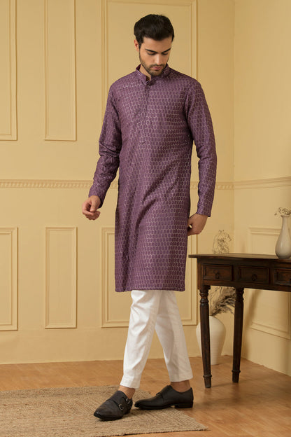 Purple Lucknowi Threadwork Kurta by Hilo Design