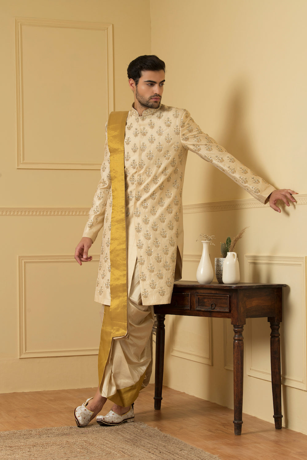 Esplendor Designer Men's Sherwani by Hilo Design