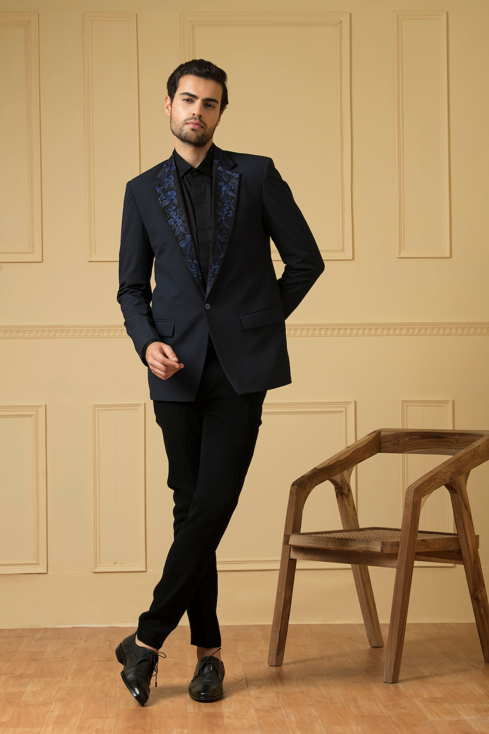 Brisa Designer Men's Blazer by Hilo Design