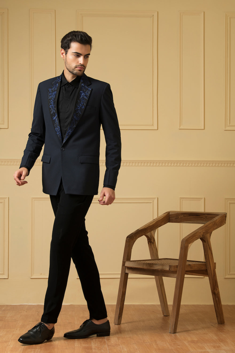 Brisa Designer Men's Blazer by Hilo Design