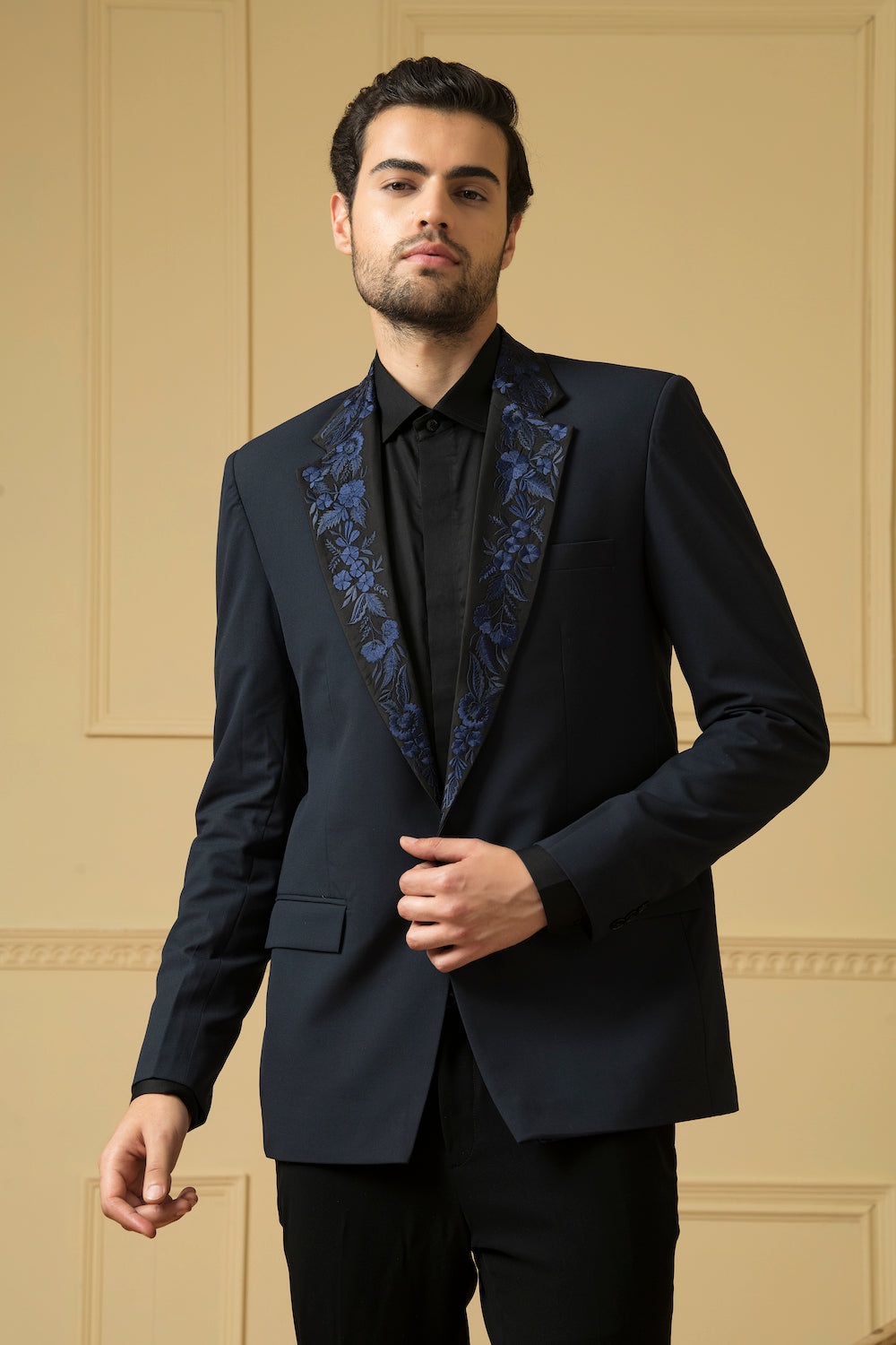 Brisa Designer Men's Blazer by Hilo Design