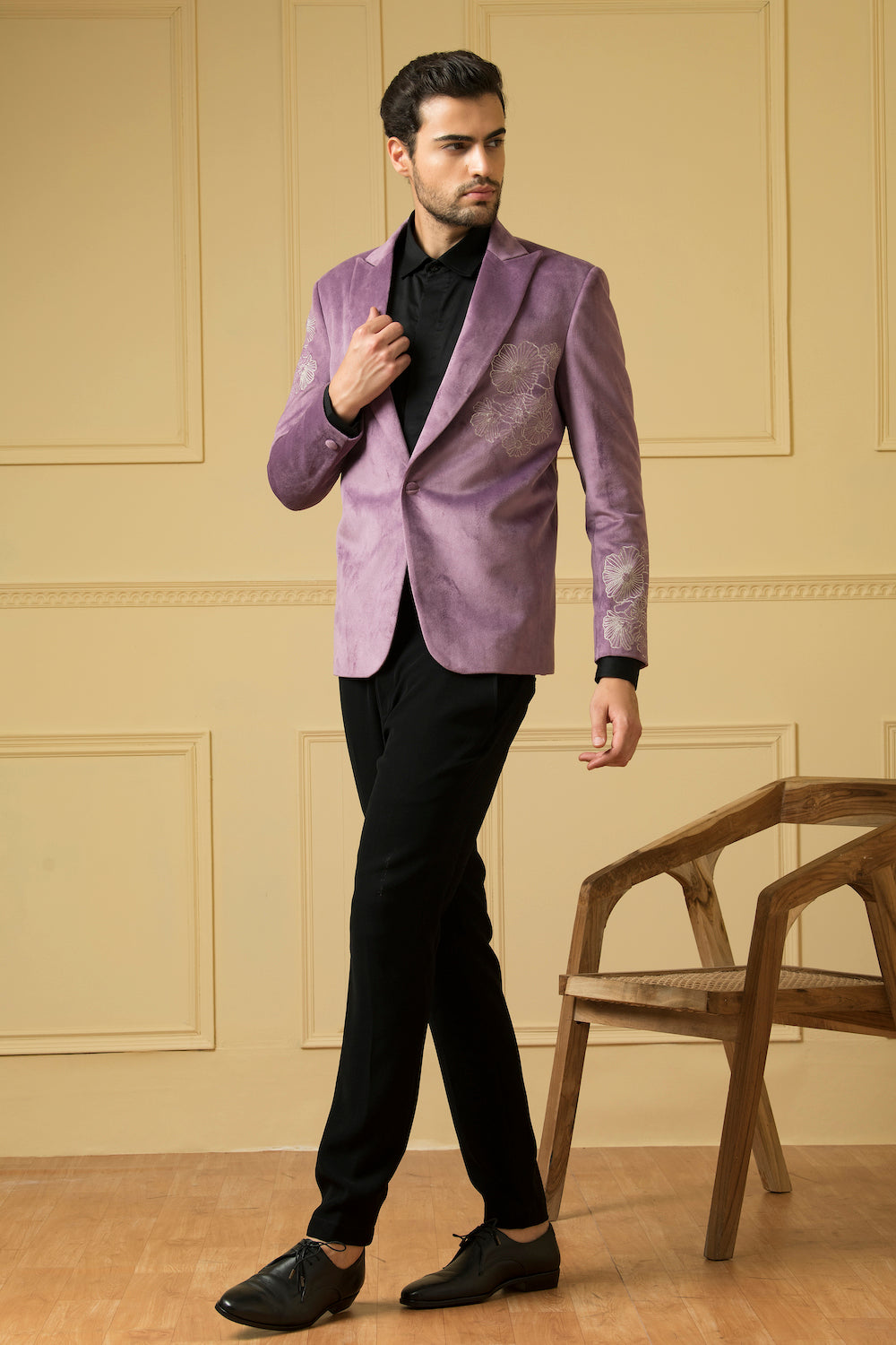 Savvy Designer Men's Blazer by Hilo Design