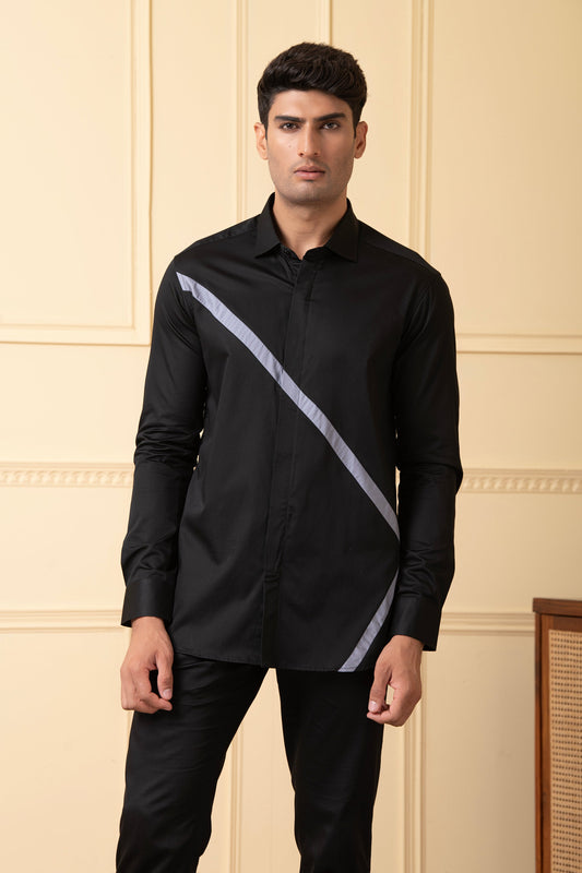 Black Shirt With V-Shaped Grey Strip by Hilo Design