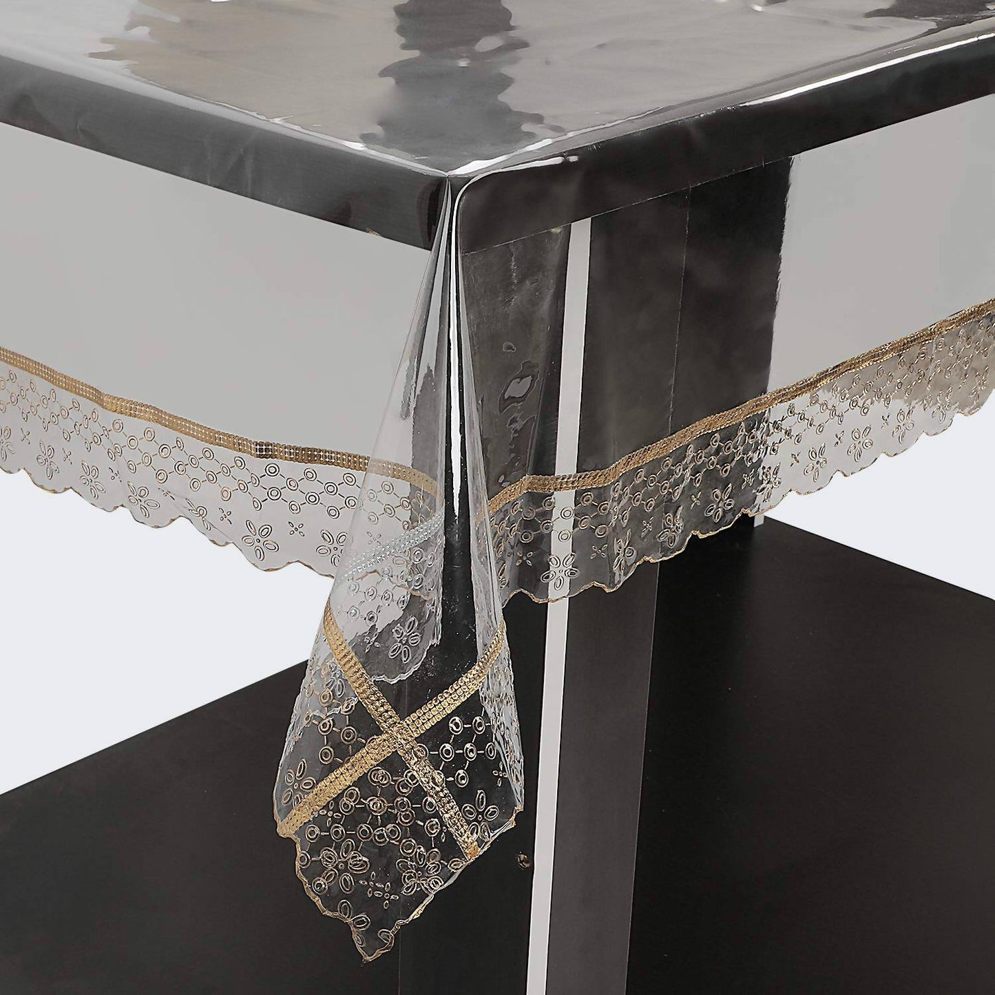 OrientalWeavers Decojewels Waterproof Reversible 6 Seater Dining Table Cover