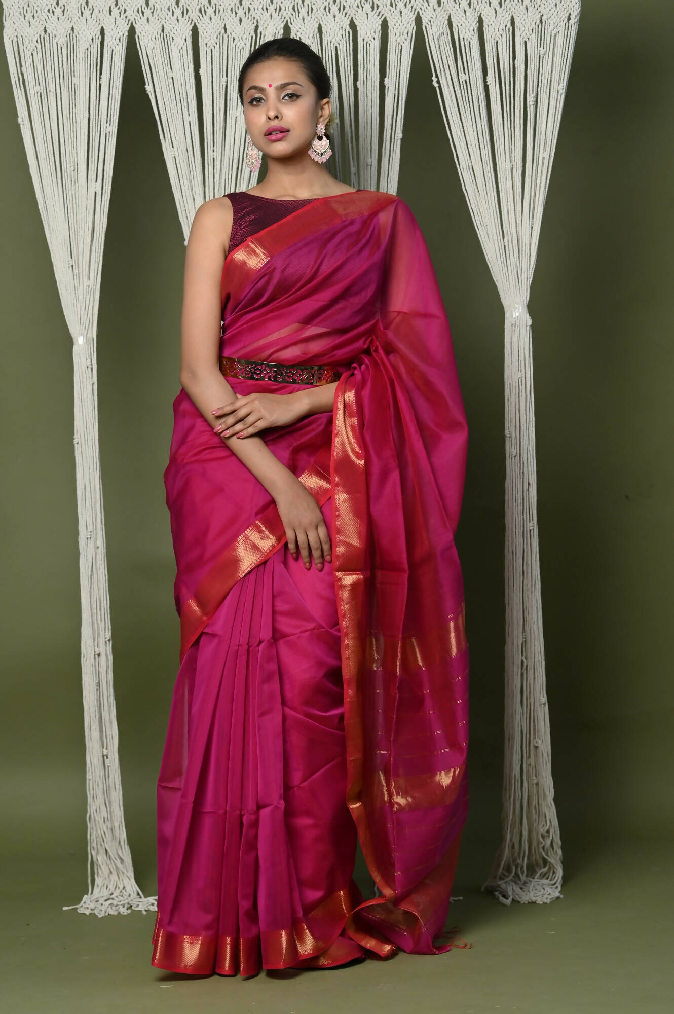 Very Much Indian Handloom Cotton Silk Maheshwari Saree With Sleek Golden Border - Red