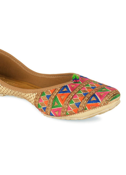 Desi Colour Women Indian Ethnic Footwear-Multi Zigzag