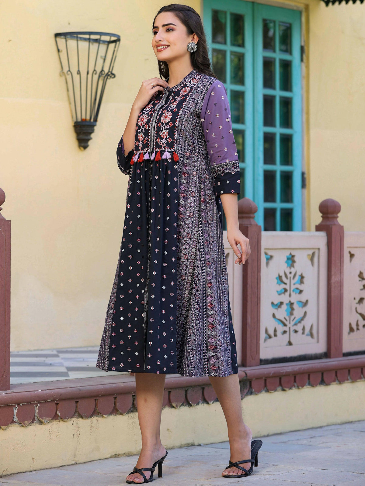 Juniper Women's Lavender Printed Embroidered Flared Dress