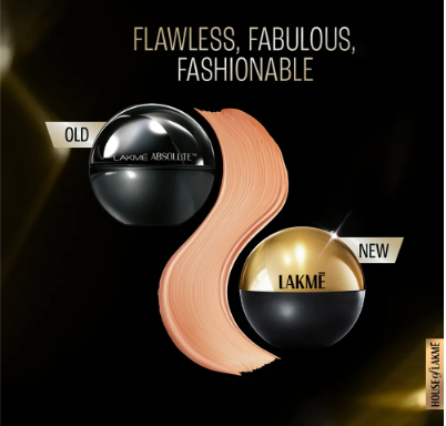 Lakme Absolute Mattreal Skin Natural Mousse - Golden Sand