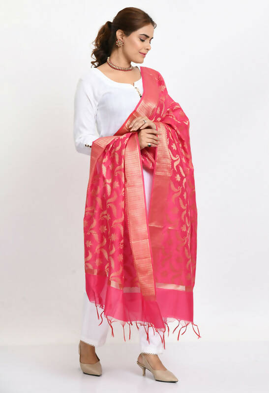 Mominos Fashion Moeza Women's Banarsi Silk Floral Woven Design Pink Dupatta