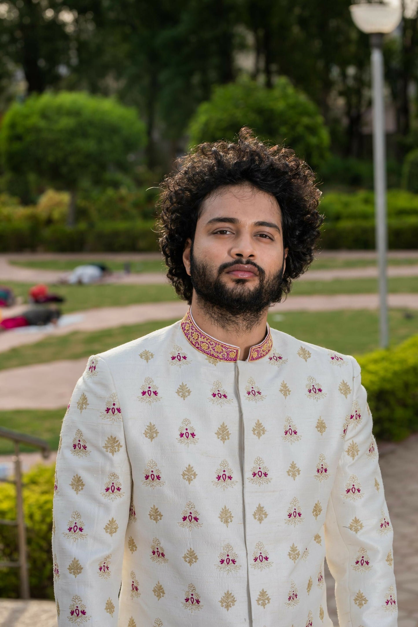 Irenic White Sherwani Set by Hilo Design