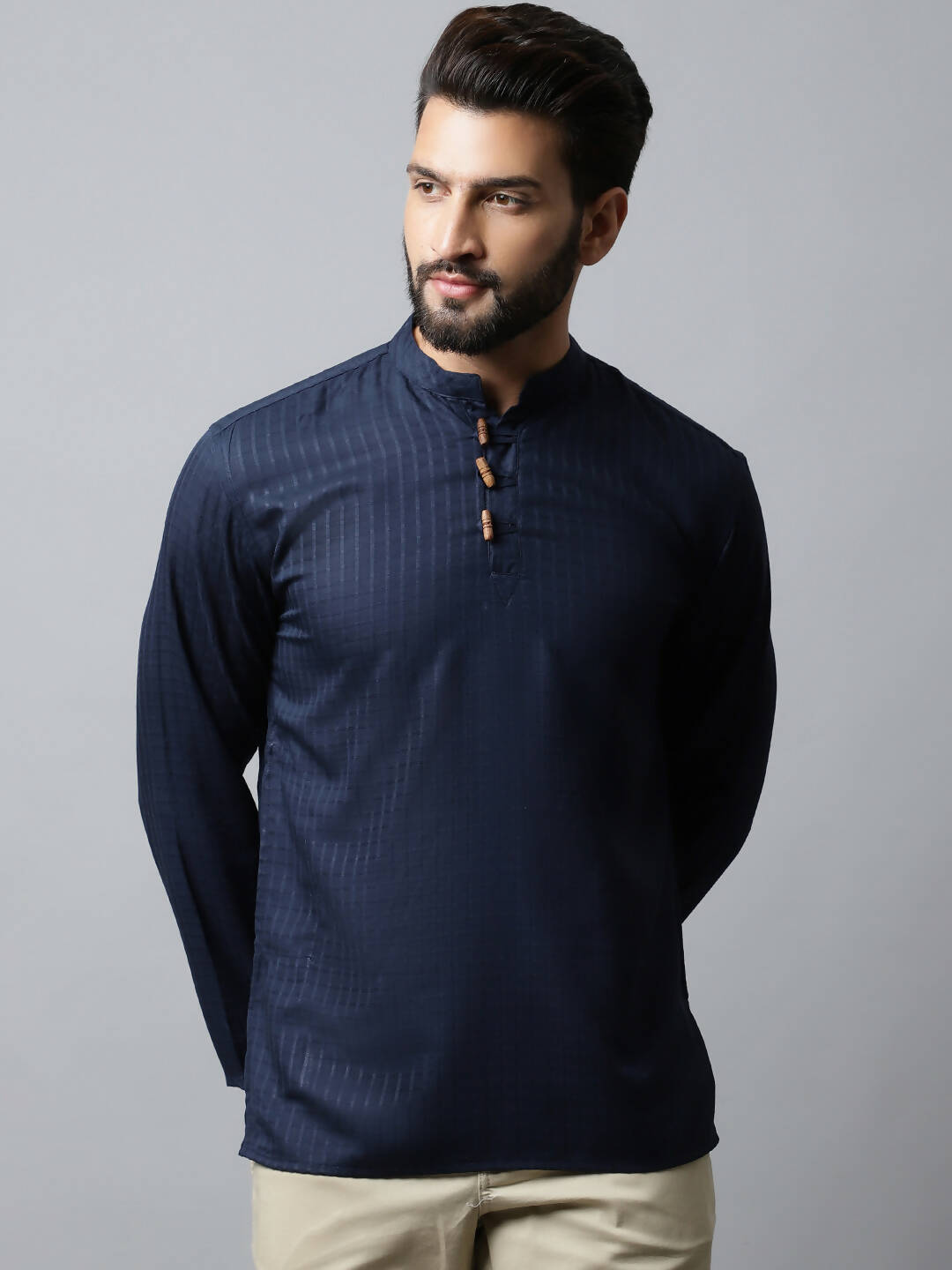 Even Apparels Navy blue Color Pure Cotton Men's Kurta With Side Placket (CHK082)